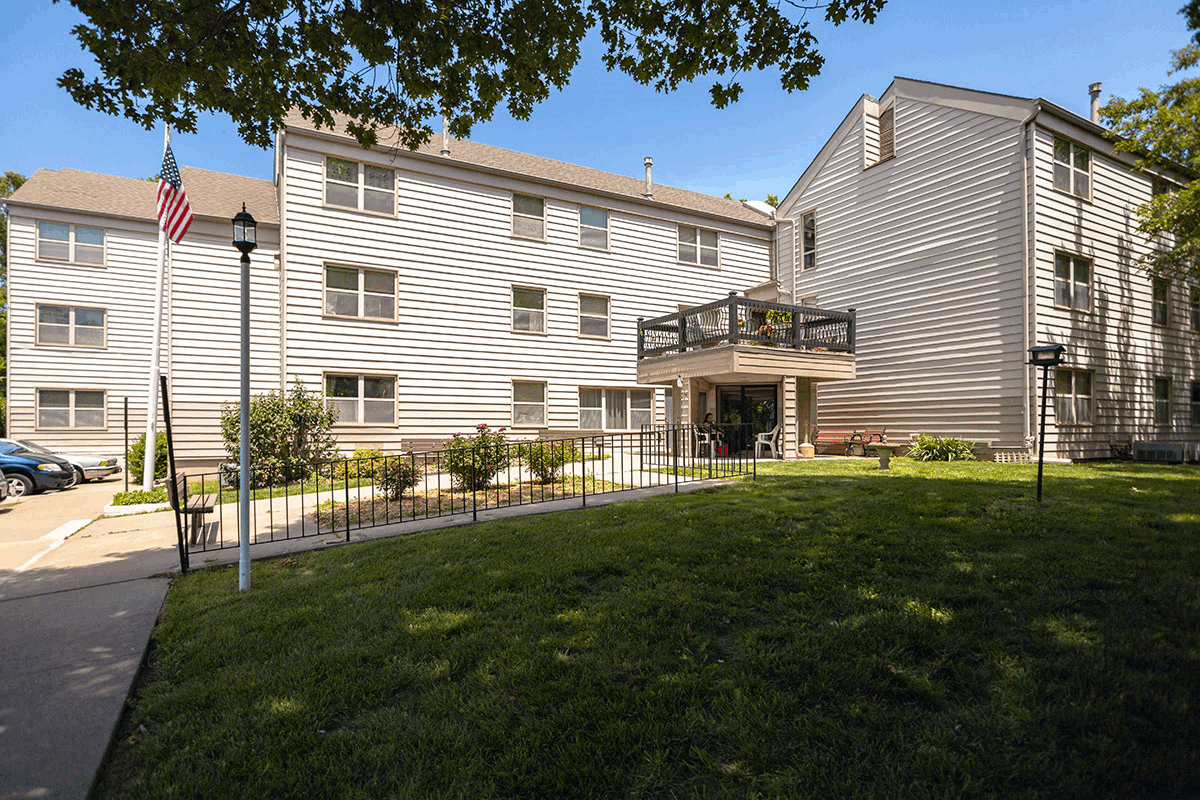 Catalpa Tree Apartments